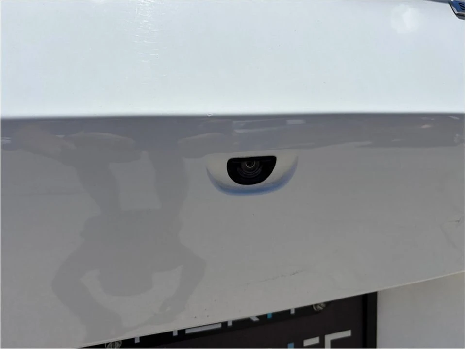 2020 Mazda ND MX-5 Miata - Image 15 of 20