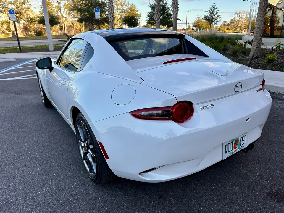 2020 Mazda ND MX-5 Miata - Image 19 of 31