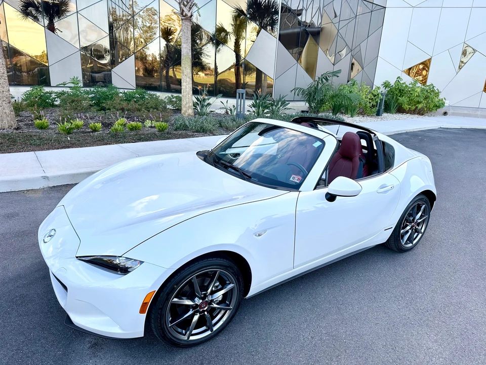2020 Mazda ND MX-5 Miata - Image 10 of 31
