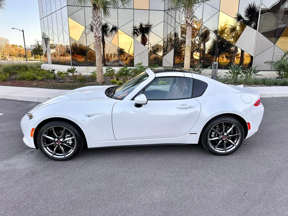 2020 Mazda ND MX-5 Miata - Image 15 of 31