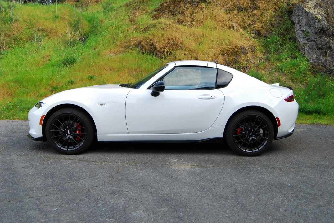 2020 Mazda ND MX-5 Miata - Image 5 of 31