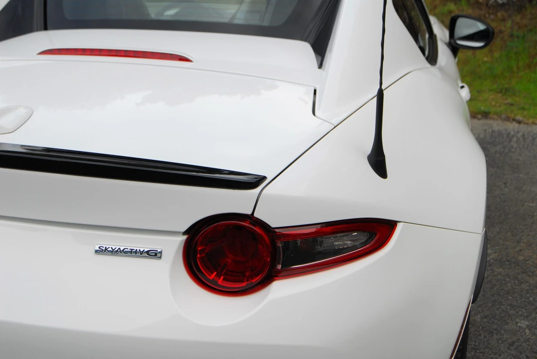 2020 Mazda ND MX-5 Miata - Image 24 of 31