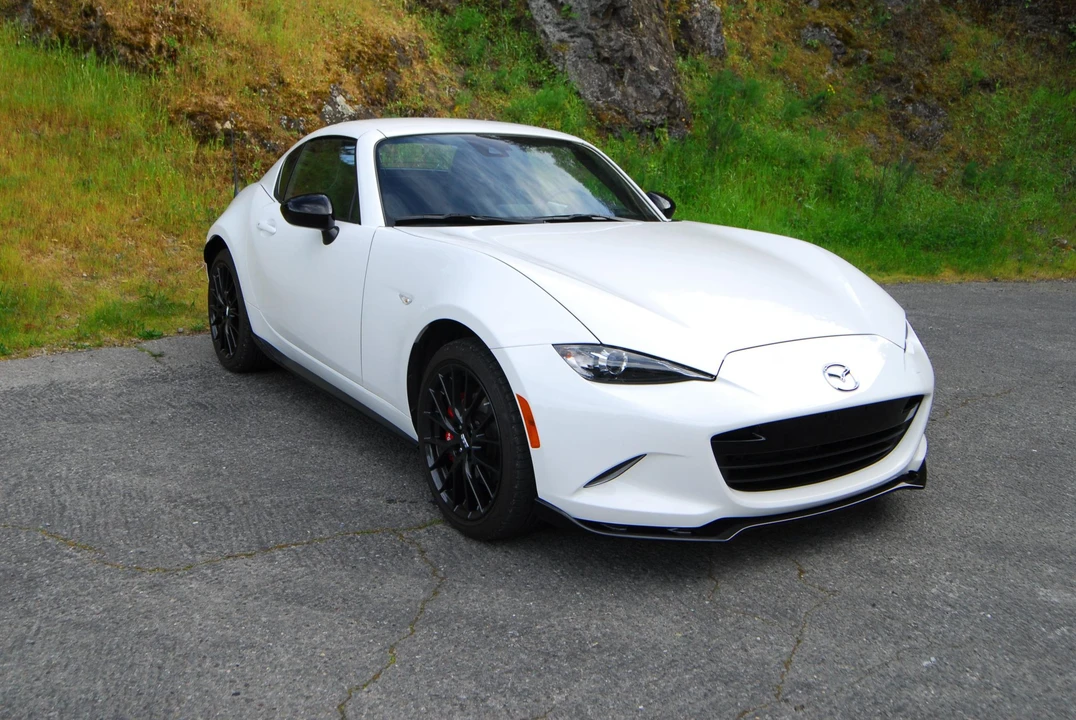 2020 Mazda ND MX-5 Miata - Image 13 of 31