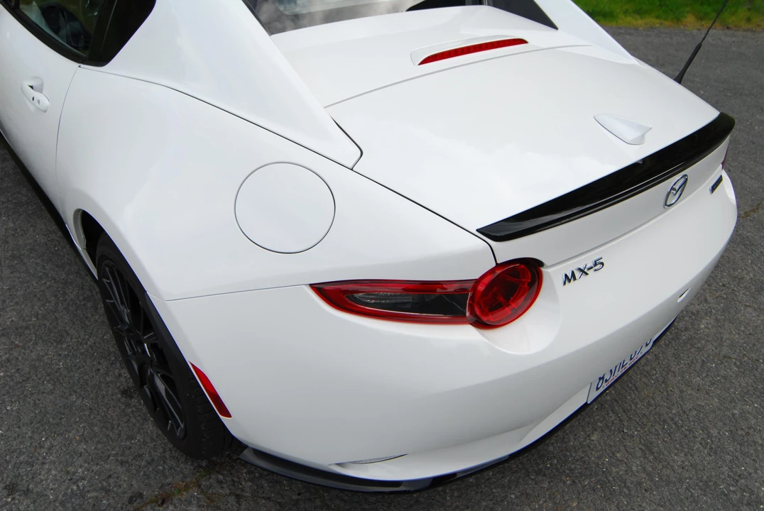 2020 Mazda ND MX-5 Miata - Image 21 of 31