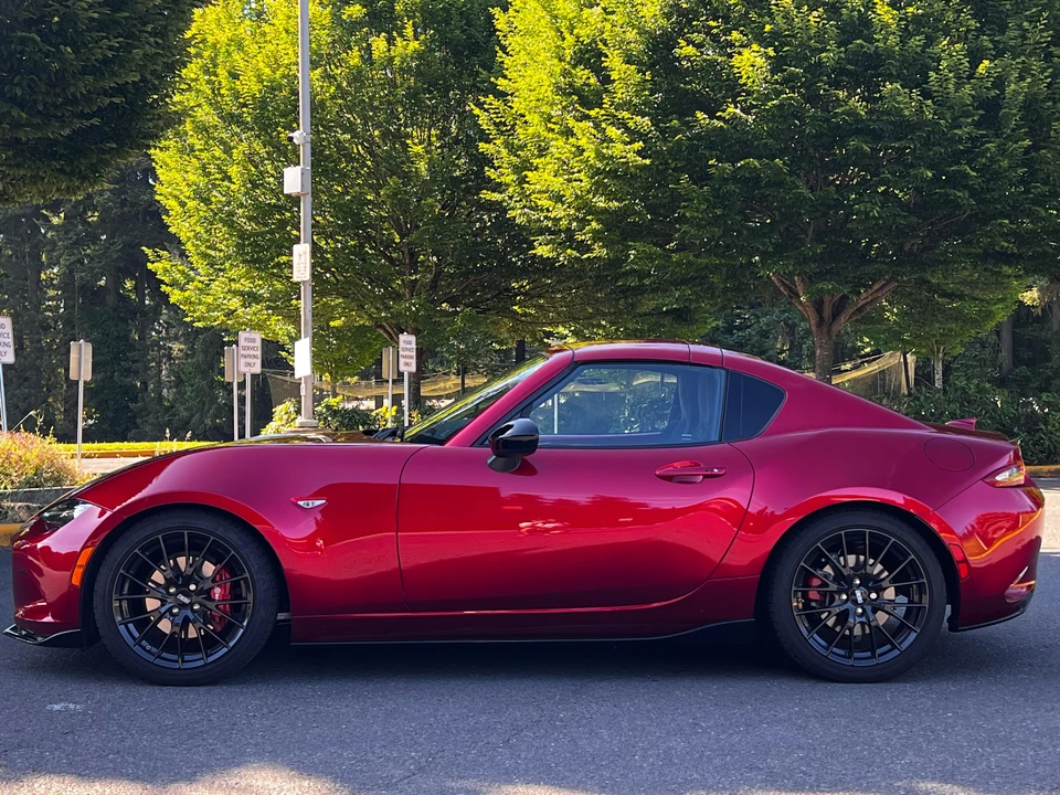 2020 Mazda ND MX-5 Miata - Image 8 of 31