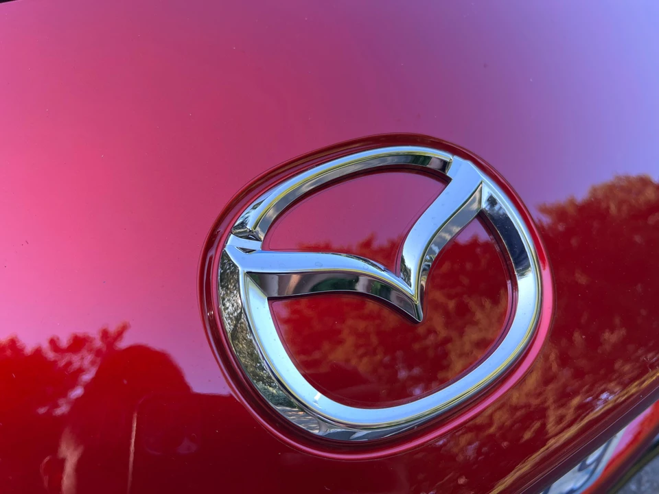 2020 Mazda ND MX-5 Miata - Image 17 of 31