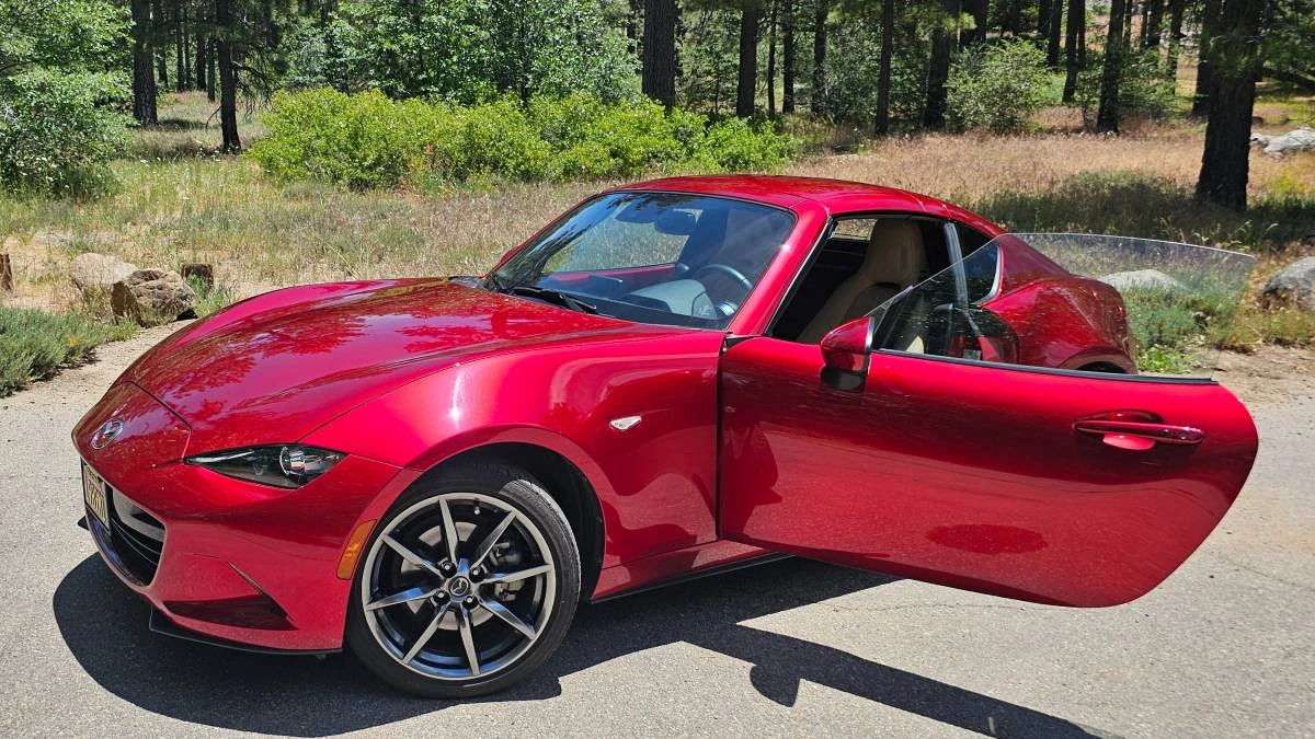 2020 Mazda ND MX-5 Miata - Image 2 of 24