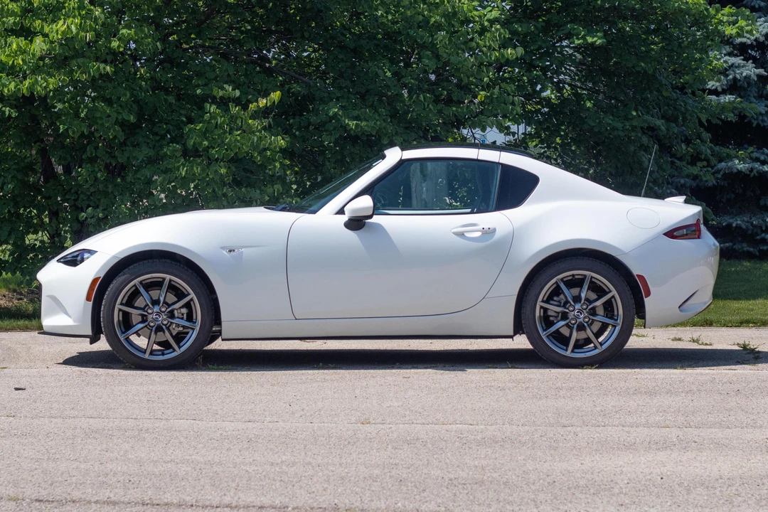 2020 Mazda ND MX-5 Miata - Image 18 of 31