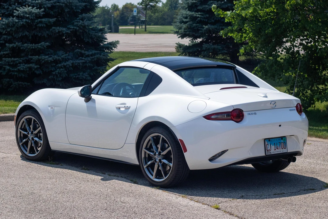 2020 Mazda ND MX-5 Miata - Image 19 of 31