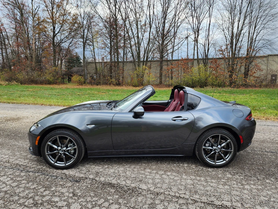 2020 Mazda ND MX-5 Miata - Image 8 of 31
