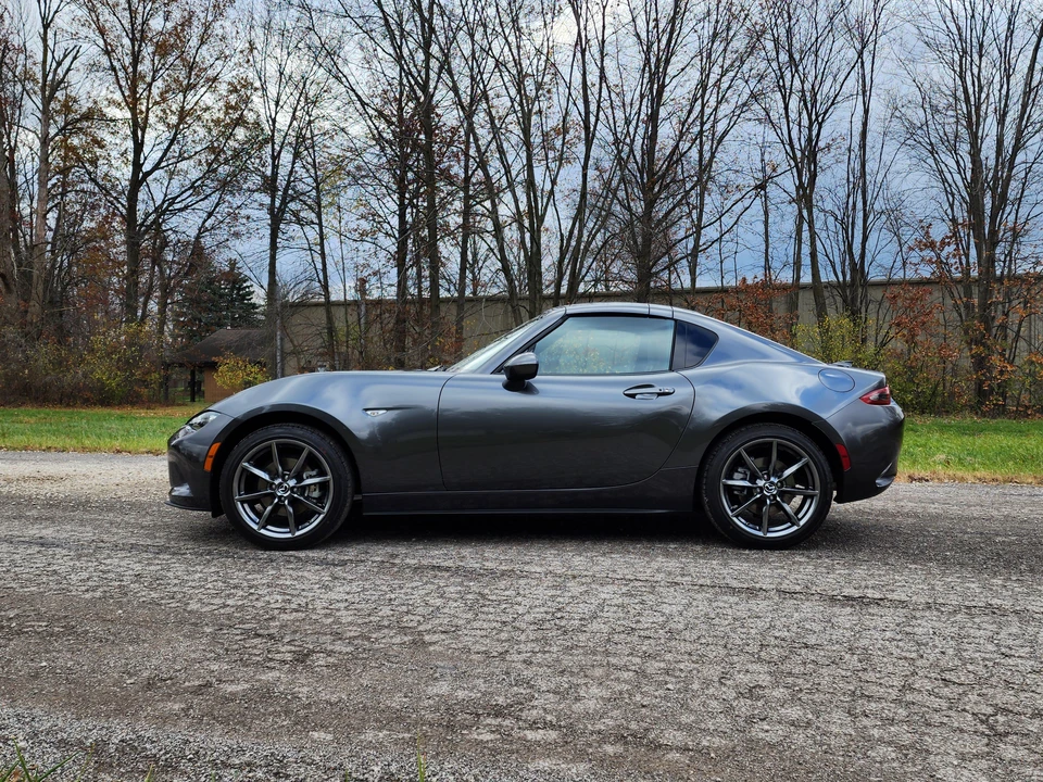 2020 Mazda ND MX-5 Miata - Image 9 of 31