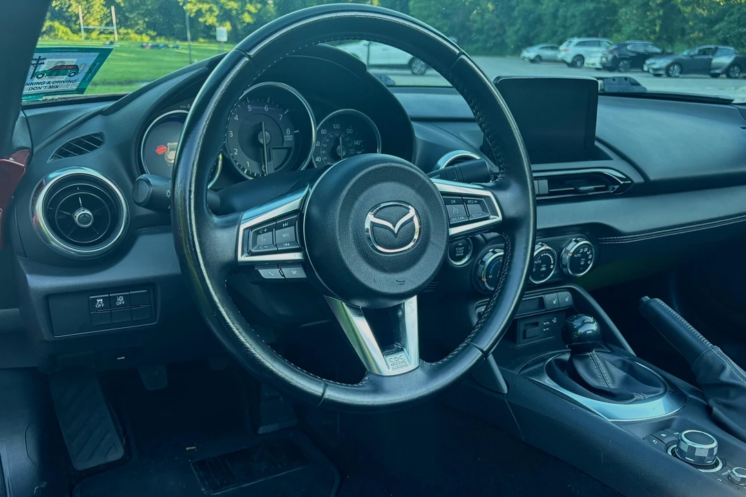 2020 Mazda ND MX-5 Miata - Image 29 of 31