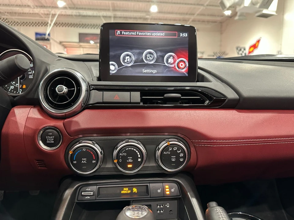2020 Mazda ND MX-5 Miata - Image 16 of 21