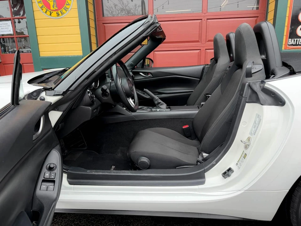 2020 Mazda ND MX-5 Miata - Image 19 of 21