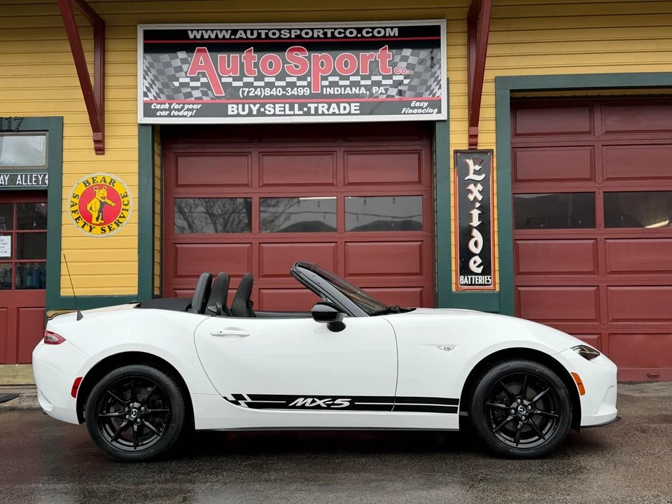 2020 Mazda ND MX-5 Miata - Image 10 of 12
