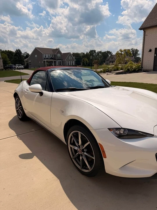 2020 Mazda ND MX-5 Miata - Image 2 of 5