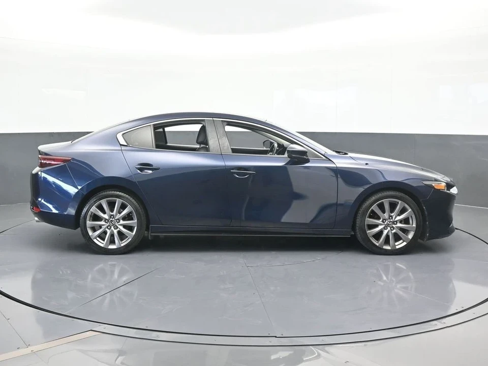 2020 Mazda Mazda 3 4th Gen - Image 7 of 12