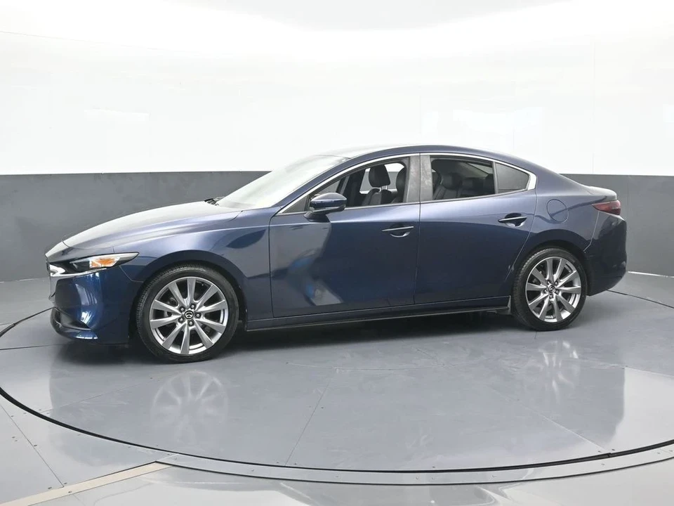 2020 Mazda Mazda 3 4th Gen - Image 2 of 12