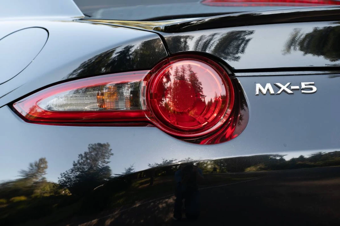2020 Mazda ND MX-5 Miata - Image 7 of 16
