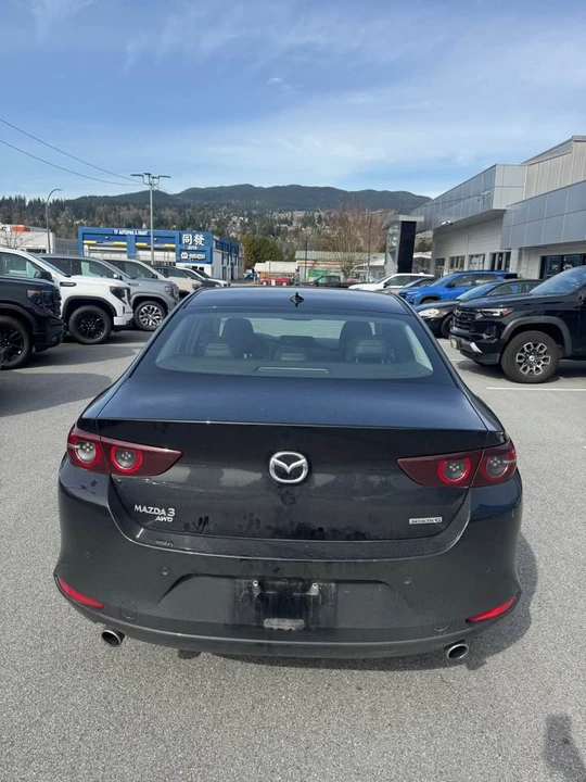 2020 Mazda Mazda 3 4th Gen - Image 4 of 12