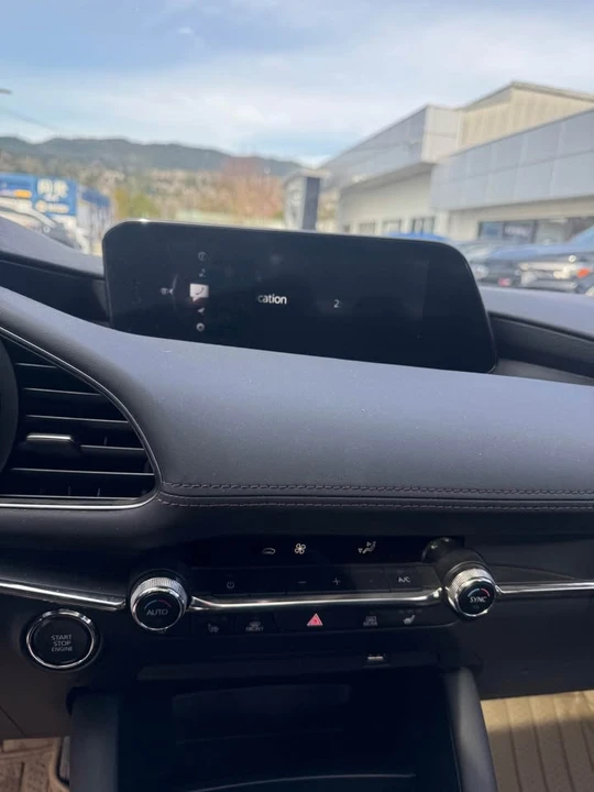 2020 Mazda Mazda 3 4th Gen - Image 9 of 12