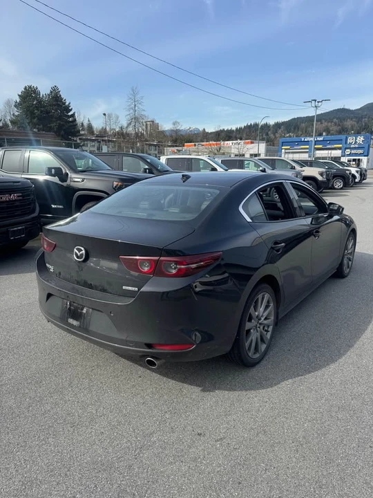 2020 Mazda Mazda 3 4th Gen - Image 6 of 12
