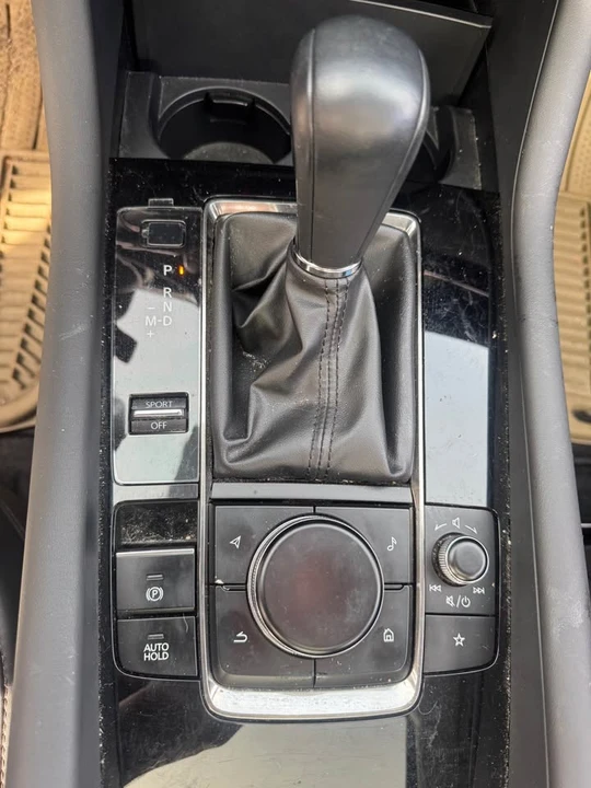 2020 Mazda Mazda 3 4th Gen - Image 10 of 12