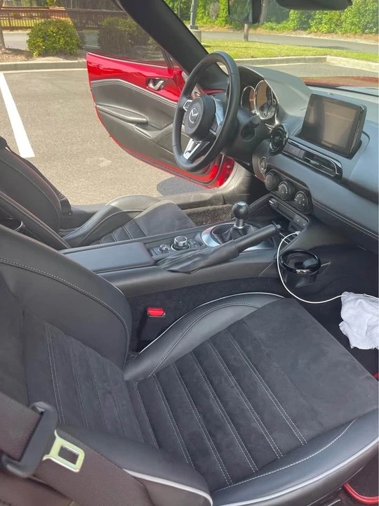 2020 Mazda ND MX-5 Miata - Image 10 of 19