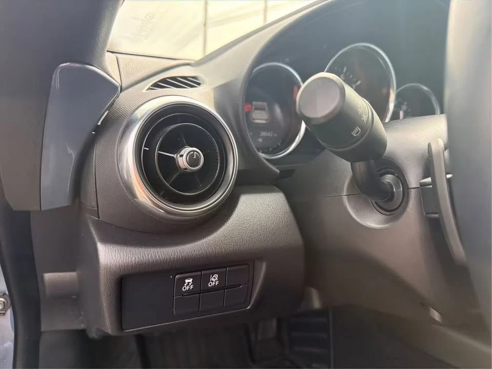 2020 Mazda ND MX-5 Miata - Image 18 of 20