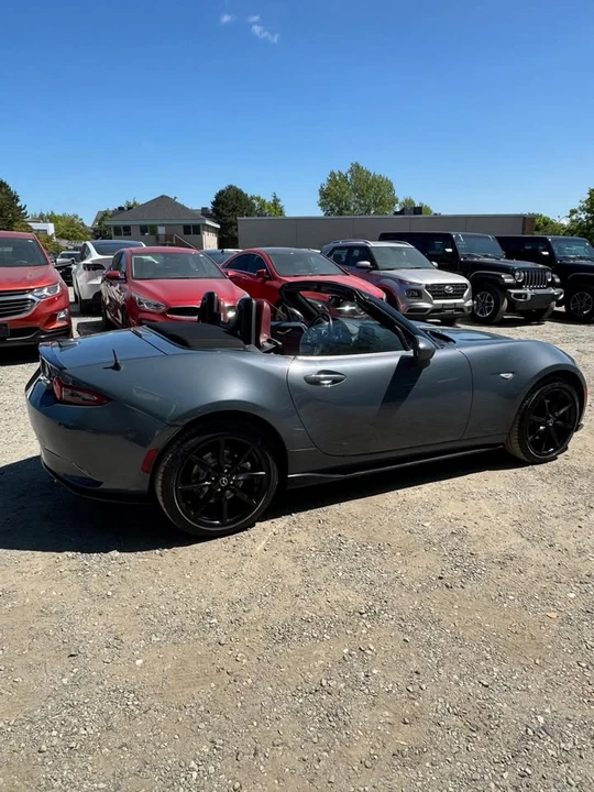 2020 Mazda ND MX-5 Miata - Image 9 of 16
