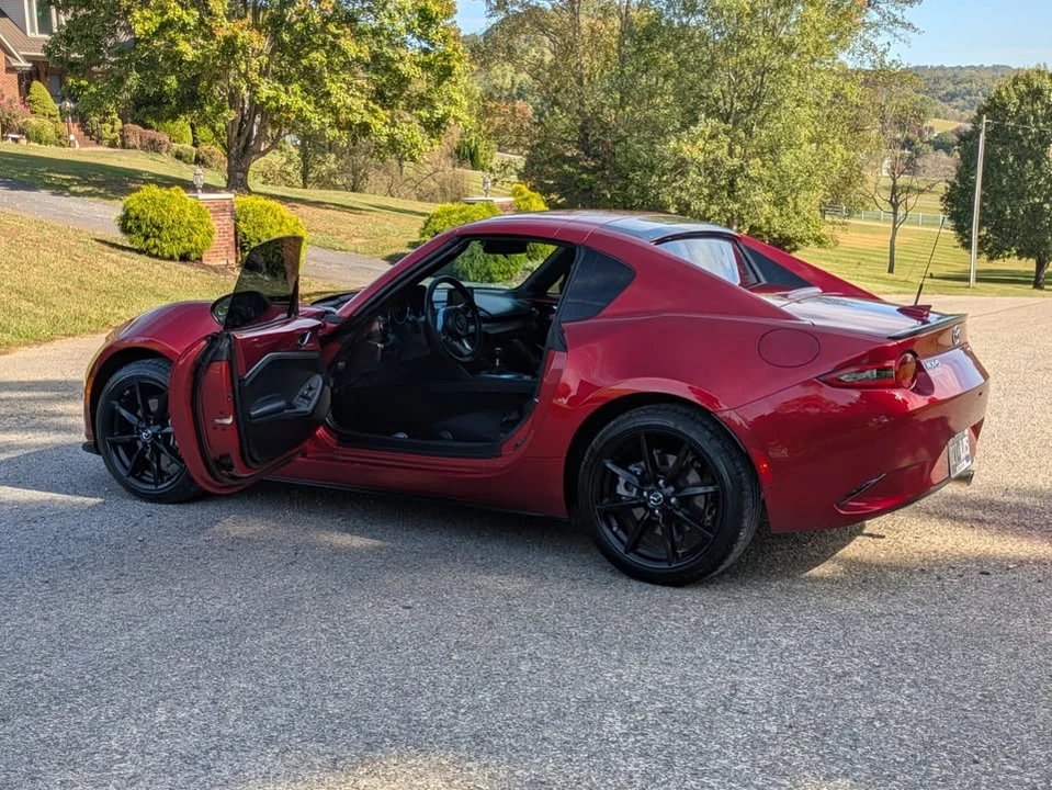 2020 Mazda ND MX-5 Miata - Image 4 of 17