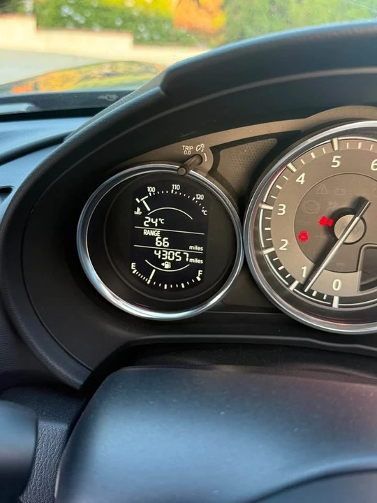 2020 Mazda ND MX-5 Miata - Image 8 of 11