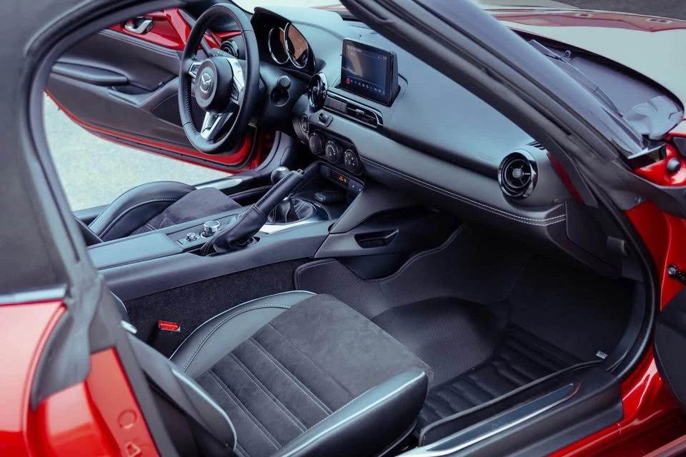 2020 Mazda ND MX-5 Miata - Image 7 of 20