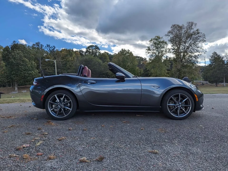 2020 Mazda ND MX-5 Miata - Image 4 of 11