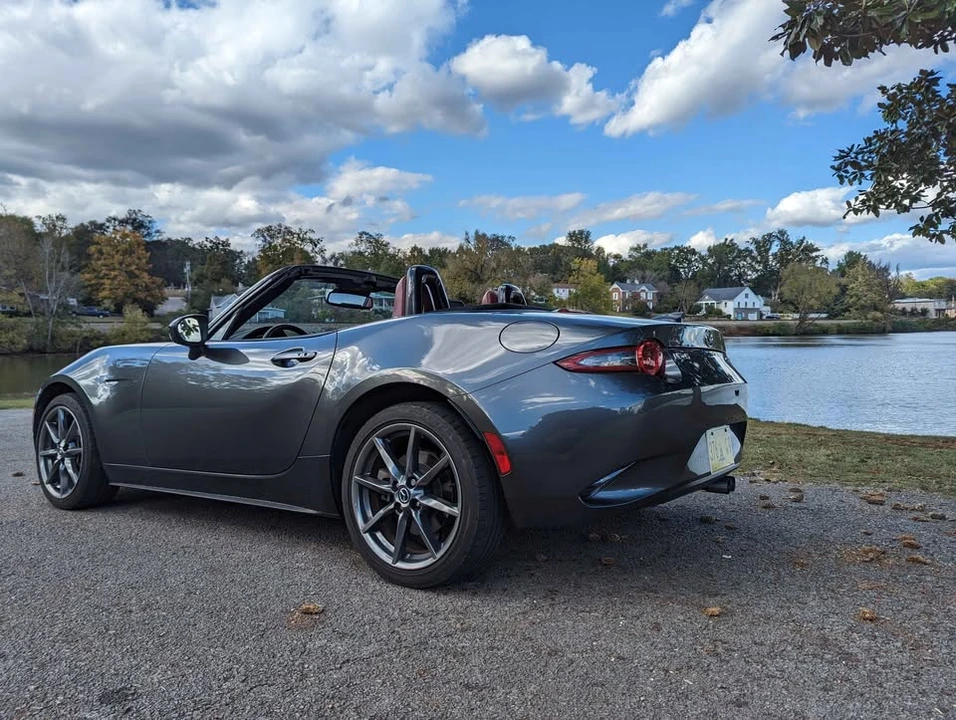 2020 Mazda ND MX-5 Miata - Image 6 of 11