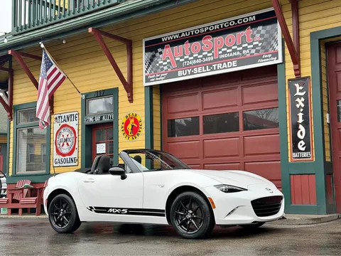 2020 Mazda MX-5 Miata Sport