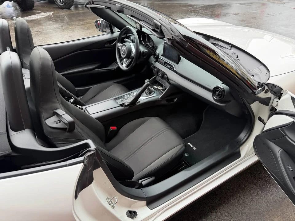 2020 Mazda ND MX-5 Miata - Image 9 of 17