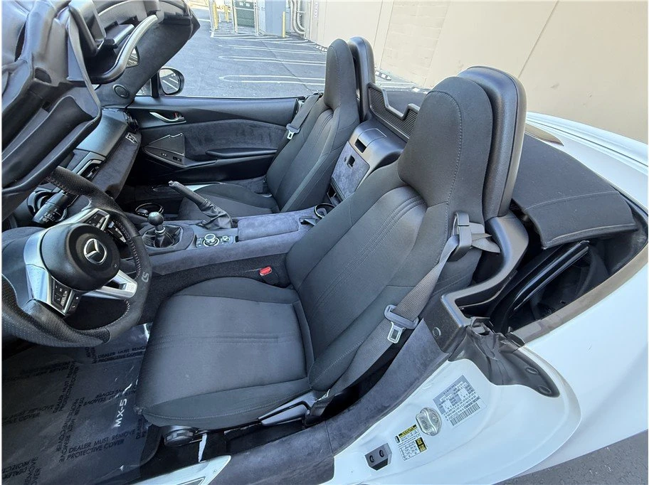 2020 Mazda ND MX-5 Miata - Image 15 of 20