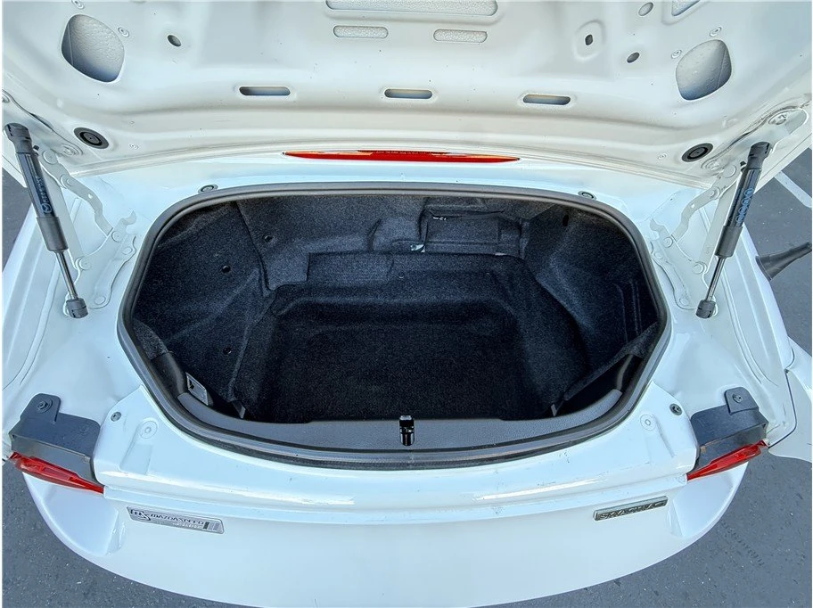 2020 Mazda ND MX-5 Miata - Image 18 of 20