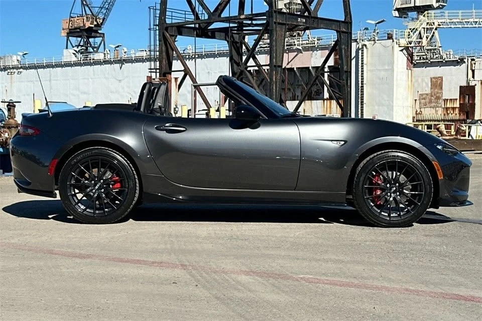 2020 Mazda ND MX-5 Miata - Image 2 of 16