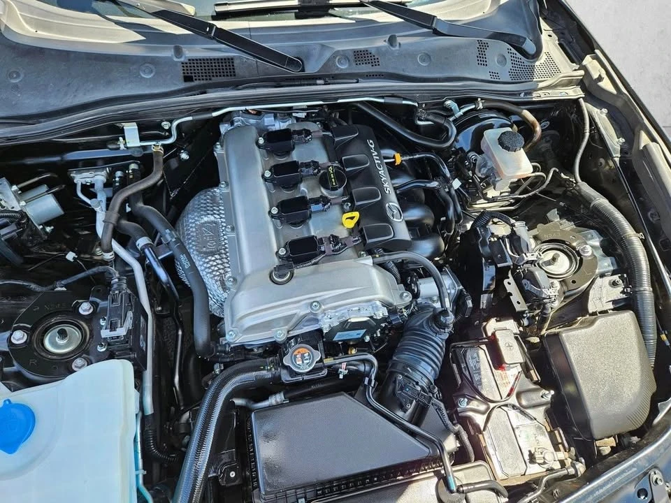 2020 Mazda ND MX-5 Miata - Image 18 of 19