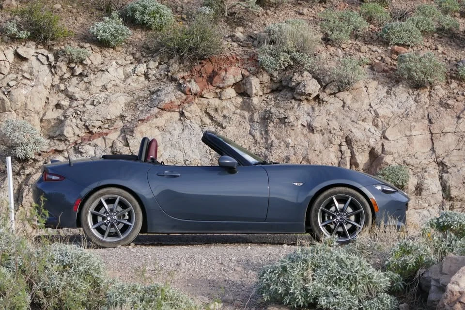2020 Mazda ND MX-5 Miata - Image 5 of 11