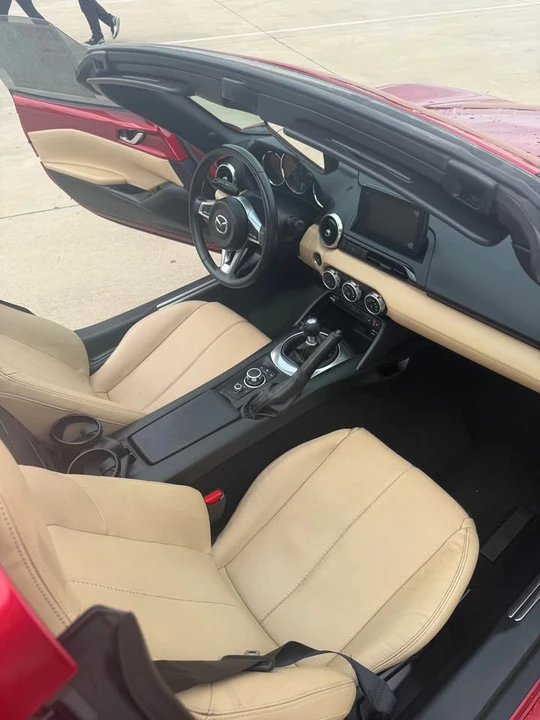 2020 Mazda ND MX-5 Miata - Image 4 of 5