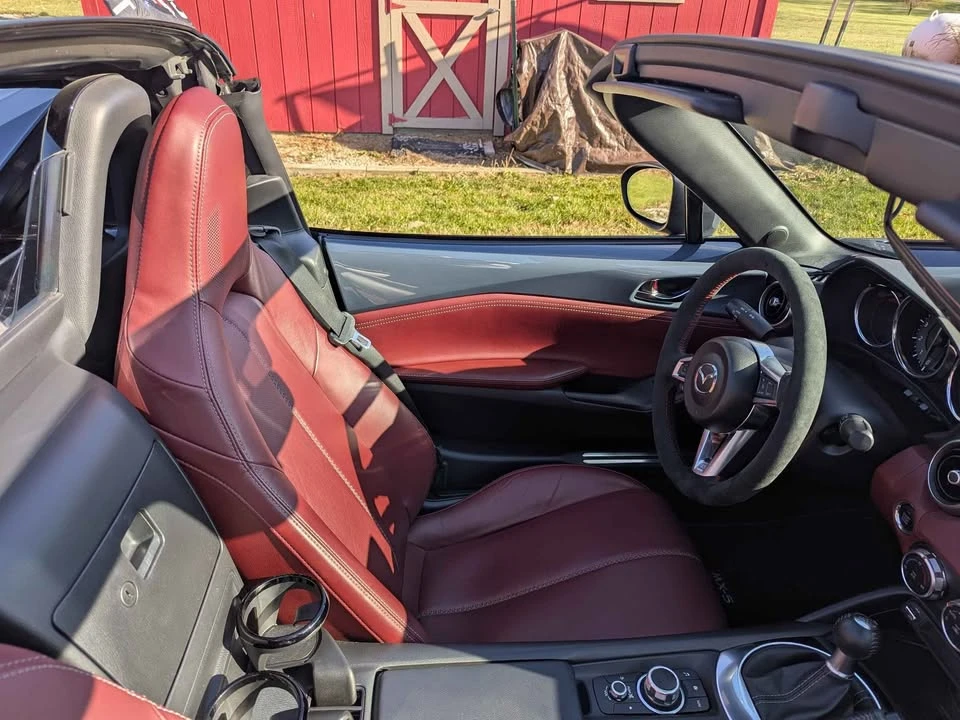 2020 Mazda ND MX-5 Miata - Image 9 of 16