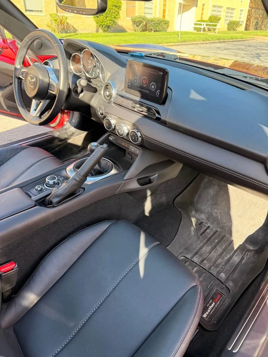 2020 Mazda ND MX-5 Miata - Image 18 of 19