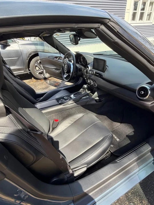 2020 Mazda ND MX-5 Miata - Image 7 of 8