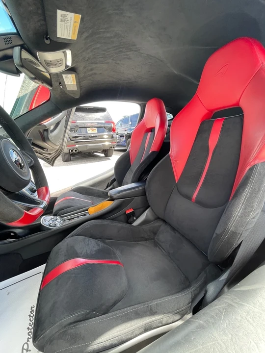 2020 McLaren 570 - Image 13 of 21