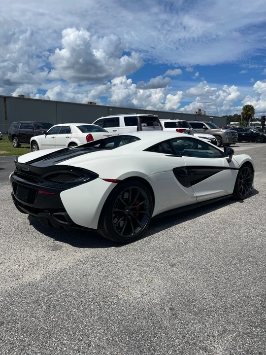 2020 McLaren 570 - Image 5 of 21