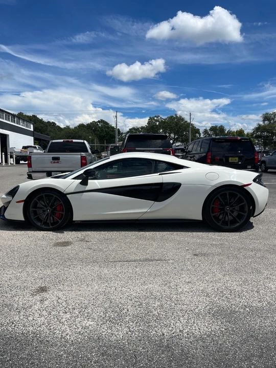 2020 McLaren 570 - Image 8 of 21