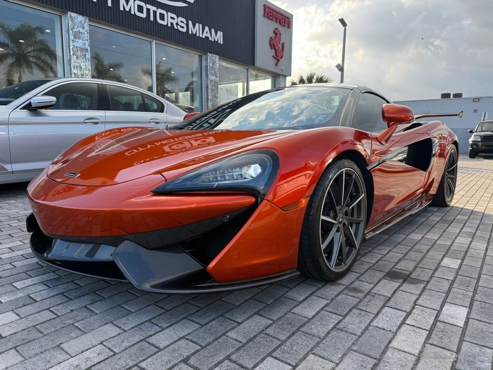 2020 McLaren 570S Spider - Image 3 of 21
